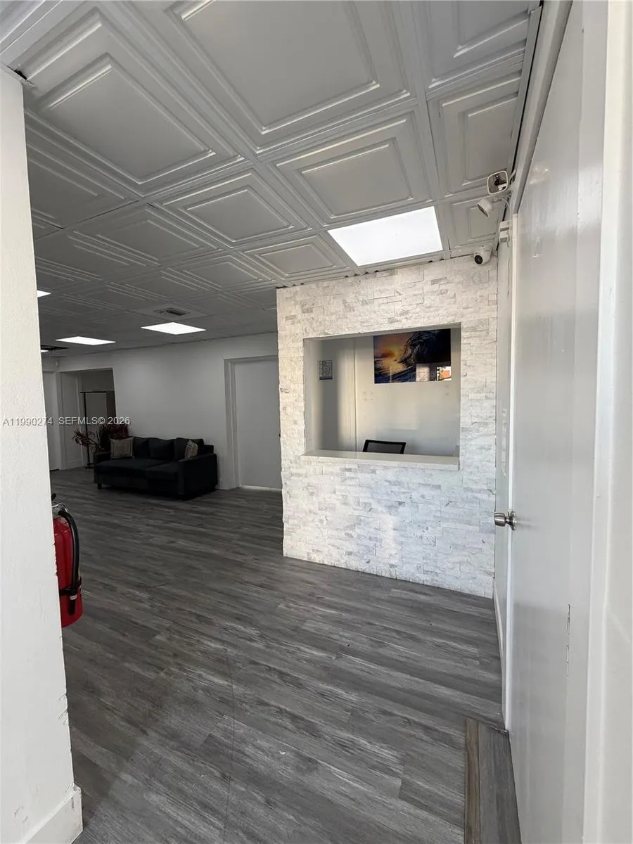 731 Sw 64th Ct, Miami, Florida 33144, Miami, Florida 33144, ,Commercial Lease,For Rent,731 Sw 64th Ct, Miami, Florida 33144,A11990274
