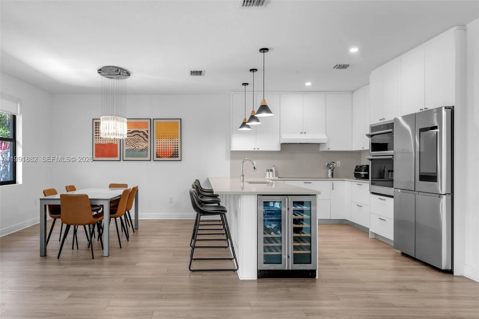 9761 Nw 9th St, Miami, Florida 33172, Miami, Florida 33172, 4 Bedrooms Bedrooms, ,4 BathroomsBathrooms,Residential,For Sale,9761 Nw 9th St, Miami, Florida 33172,A11991882