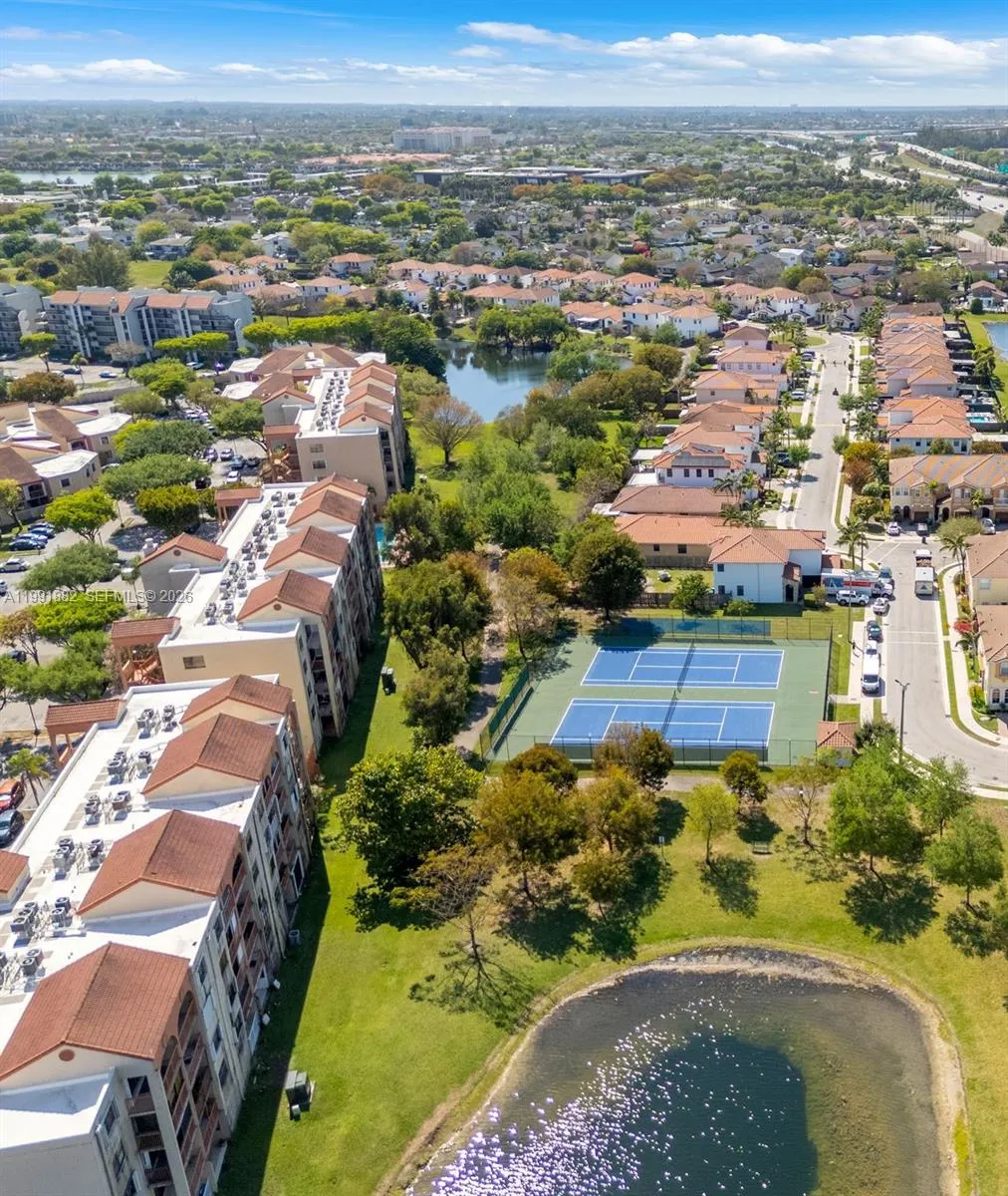 9761 Nw 9th St, Miami, Florida 33172, Miami, Florida 33172, 4 Bedrooms Bedrooms, ,4 BathroomsBathrooms,Residential,For Sale,9761 Nw 9th St, Miami, Florida 33172,A11991882