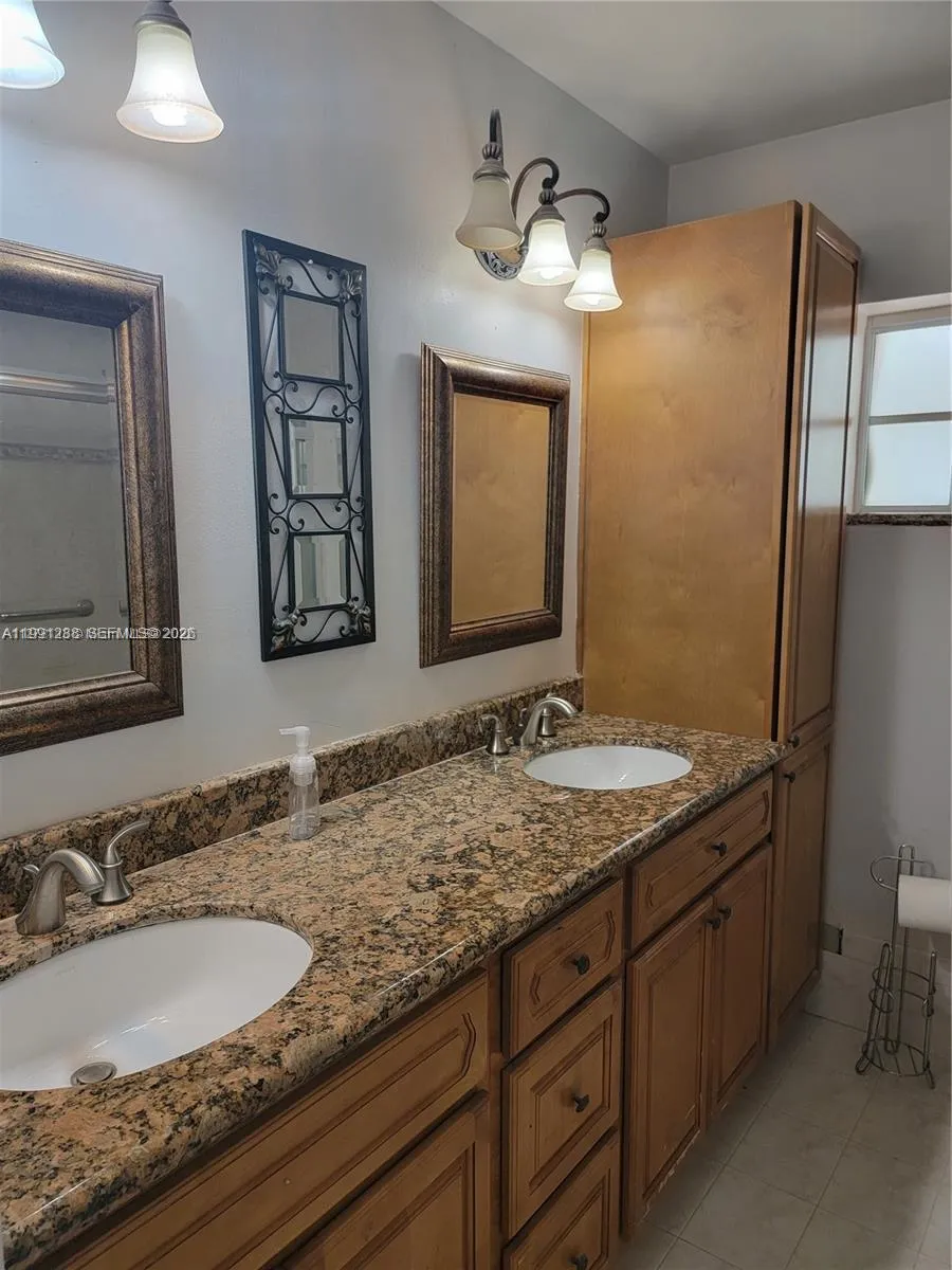 3333 Sw 156th Ct 0, Miami, Florida 33185, Miami, Florida 33185, 3 Bedrooms Bedrooms, ,2 BathroomsBathrooms,Residential Lease,For Rent,3333 Sw 156th Ct 0, Miami, Florida 33185,A11991288