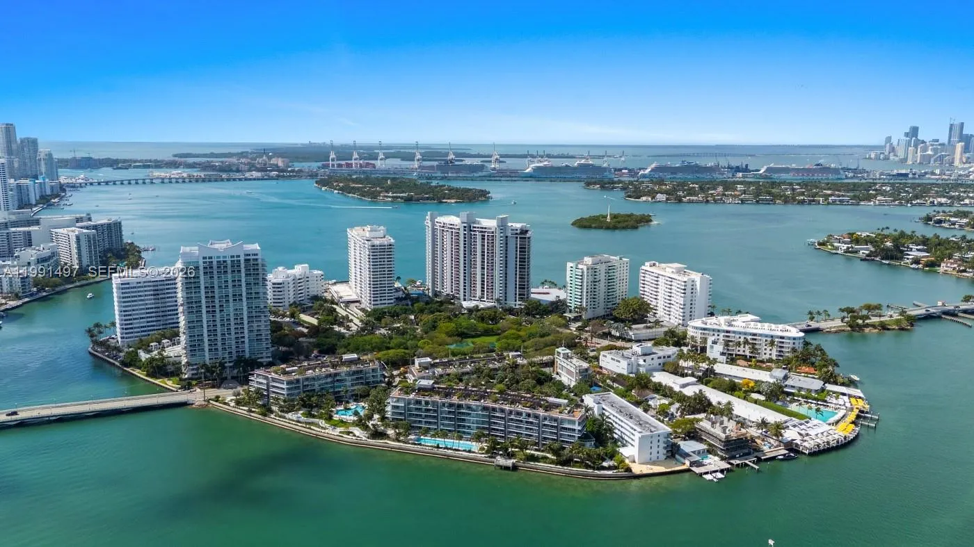 5 Island Ave 15f, Miami Beach, Florida 33139, Miami Beach, Florida 33139, 1 Bedroom Bedrooms, ,2 BathroomsBathrooms,Residential Lease,For Rent,5 Island Ave 15f, Miami Beach, Florida 33139,A11991497
