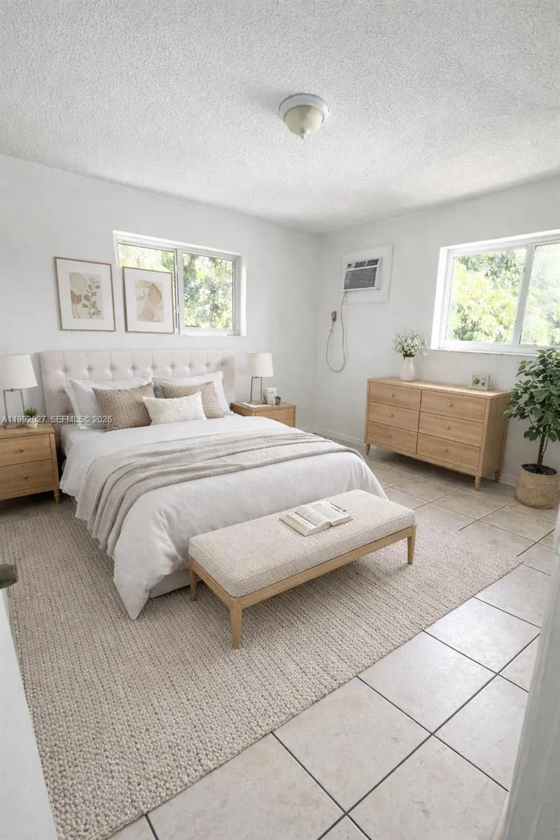 2121 Sw 4th St 2, Miami, Florida 33135, Miami, Florida 33135, 2 Bedrooms Bedrooms, ,1 BathroomBathrooms,Residential Lease,For Rent,2121 Sw 4th St 2, Miami, Florida 33135,A11992027