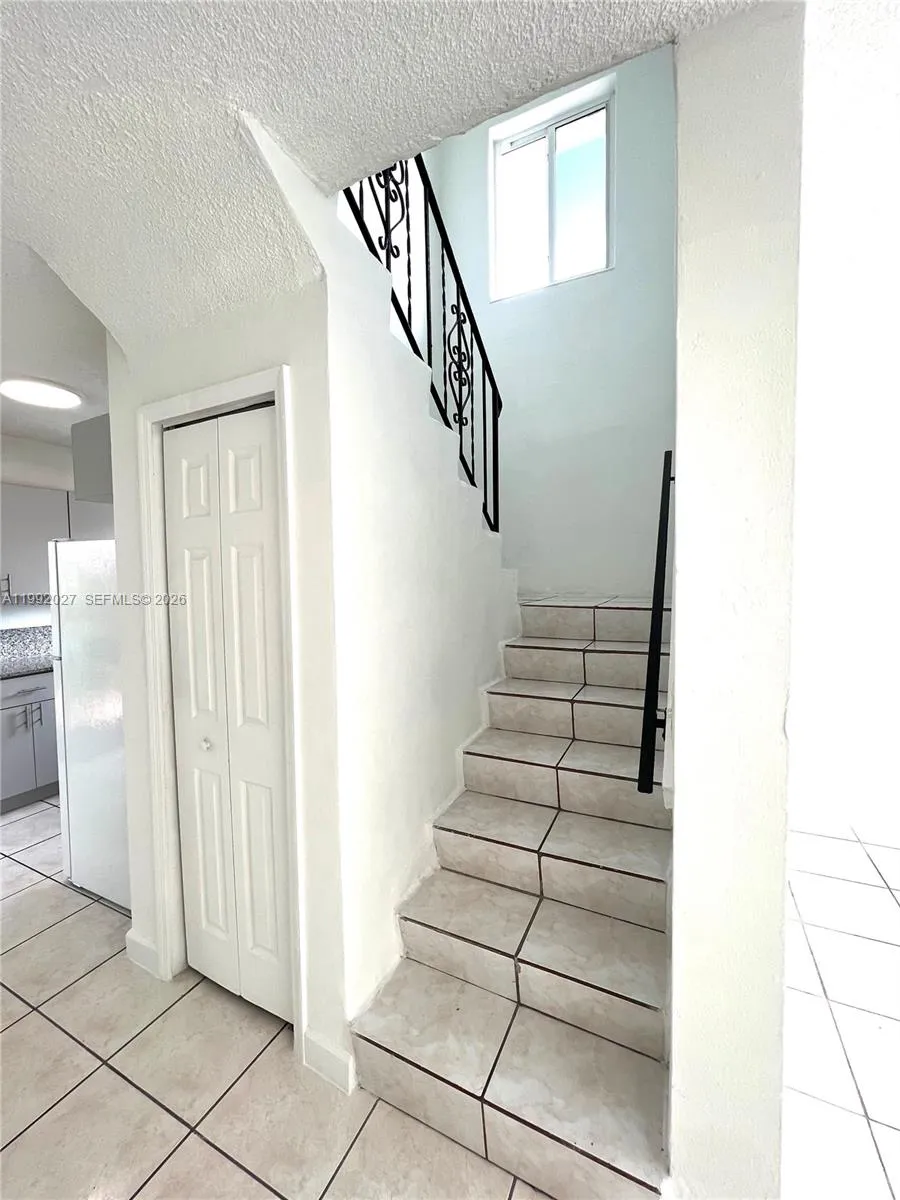 2121 Sw 4th St 2, Miami, Florida 33135, Miami, Florida 33135, 2 Bedrooms Bedrooms, ,1 BathroomBathrooms,Residential Lease,For Rent,2121 Sw 4th St 2, Miami, Florida 33135,A11992027
