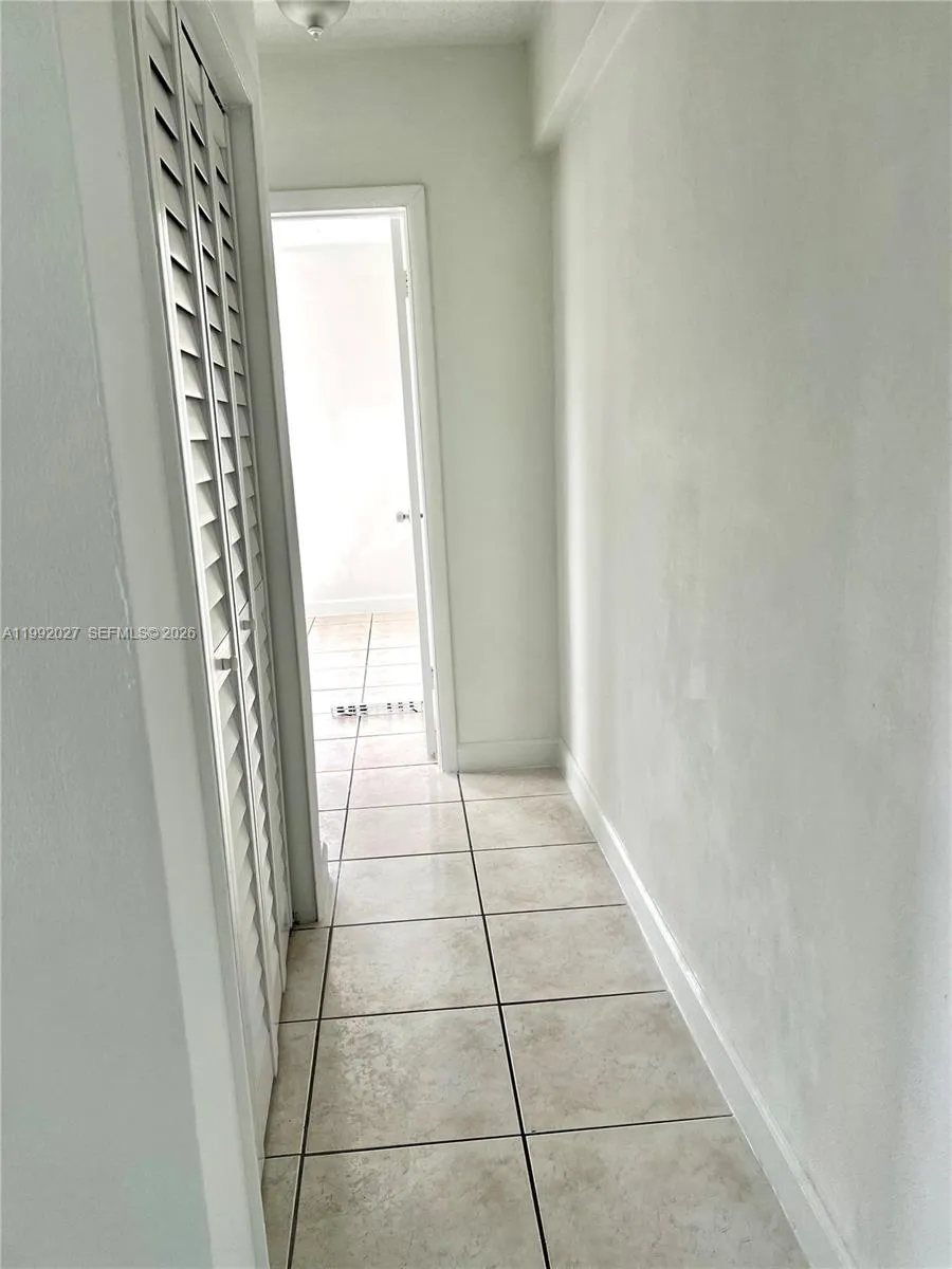 2121 Sw 4th St 2, Miami, Florida 33135, Miami, Florida 33135, 2 Bedrooms Bedrooms, ,1 BathroomBathrooms,Residential Lease,For Rent,2121 Sw 4th St 2, Miami, Florida 33135,A11992027