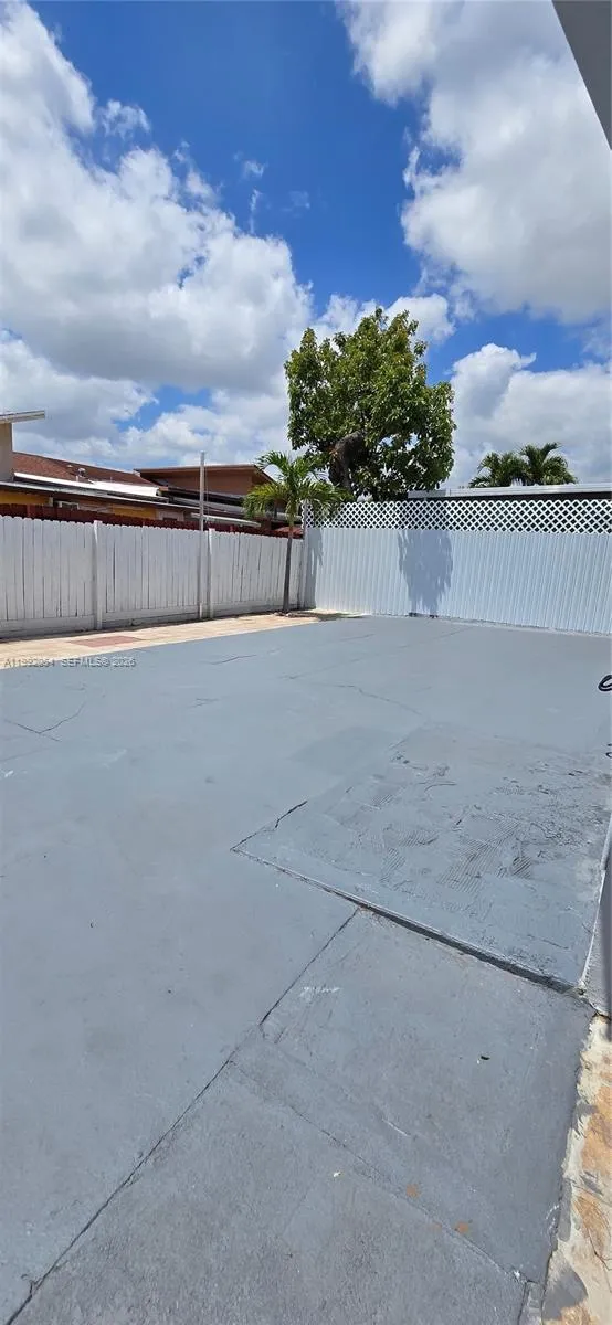 1284 W 38th Pl 2, Hialeah, Florida 33012, Hialeah, Florida 33012, 3 Bedrooms Bedrooms, ,2 BathroomsBathrooms,Residential Lease,For Rent,1284 W 38th Pl 2, Hialeah, Florida 33012,A11992054