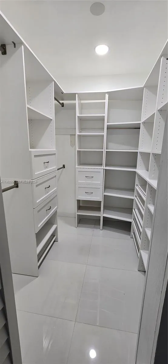 1284 W 38th Pl 2, Hialeah, Florida 33012, Hialeah, Florida 33012, 3 Bedrooms Bedrooms, ,2 BathroomsBathrooms,Residential Lease,For Rent,1284 W 38th Pl 2, Hialeah, Florida 33012,A11992054