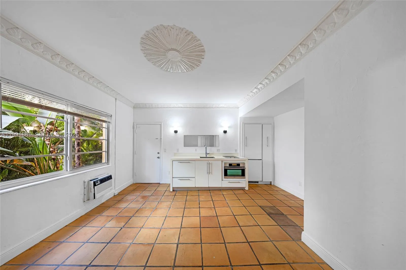 844 Jefferson Ave 2, Miami Beach, Florida 33139, Miami Beach, Florida 33139, 2 Bedrooms Bedrooms, ,1 BathroomBathrooms,Residential Lease,For Rent,844 Jefferson Ave 2, Miami Beach, Florida 33139,A11991881