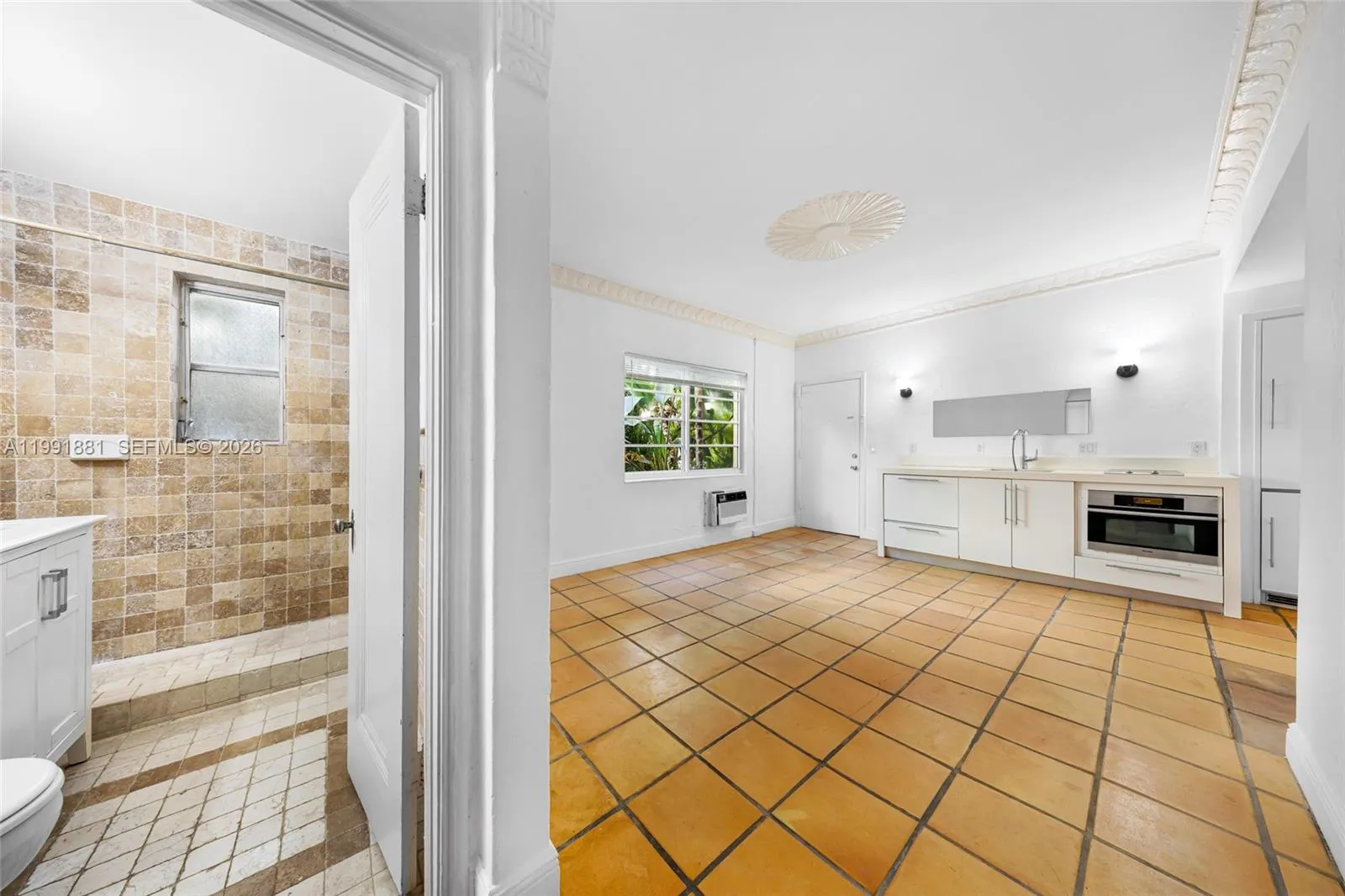844 Jefferson Ave 2, Miami Beach, Florida 33139, Miami Beach, Florida 33139, 2 Bedrooms Bedrooms, ,1 BathroomBathrooms,Residential Lease,For Rent,844 Jefferson Ave 2, Miami Beach, Florida 33139,A11991881