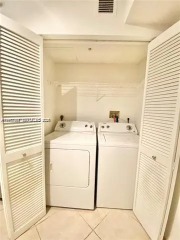 9650 Nw 2nd St 4-103, Pembroke Pines, Florida 3302, Pembroke Pines, Florida 33024, 1 Bedroom Bedrooms, ,1 BathroomBathrooms,Residential Lease,For Rent,9650 Nw 2nd St 4-103, Pembroke Pines, Florida 3302,A11992069