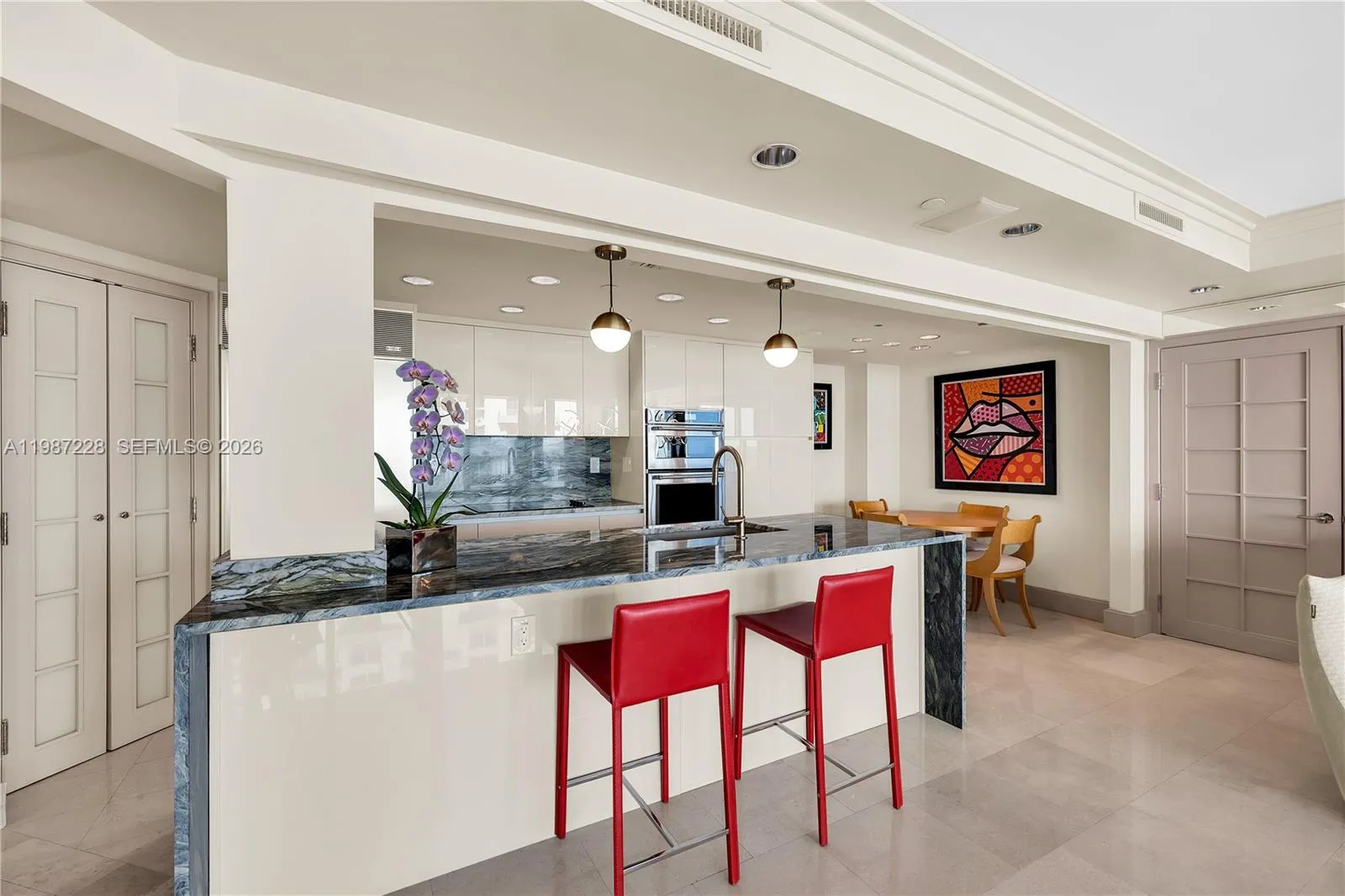 1500 Ocean Dr 1005, Miami Beach, Florida 33139, Miami Beach, Florida 33139, 2 Bedrooms Bedrooms, ,2 BathroomsBathrooms,Residential Lease,For Rent,1500 Ocean Dr 1005, Miami Beach, Florida 33139,A11987228