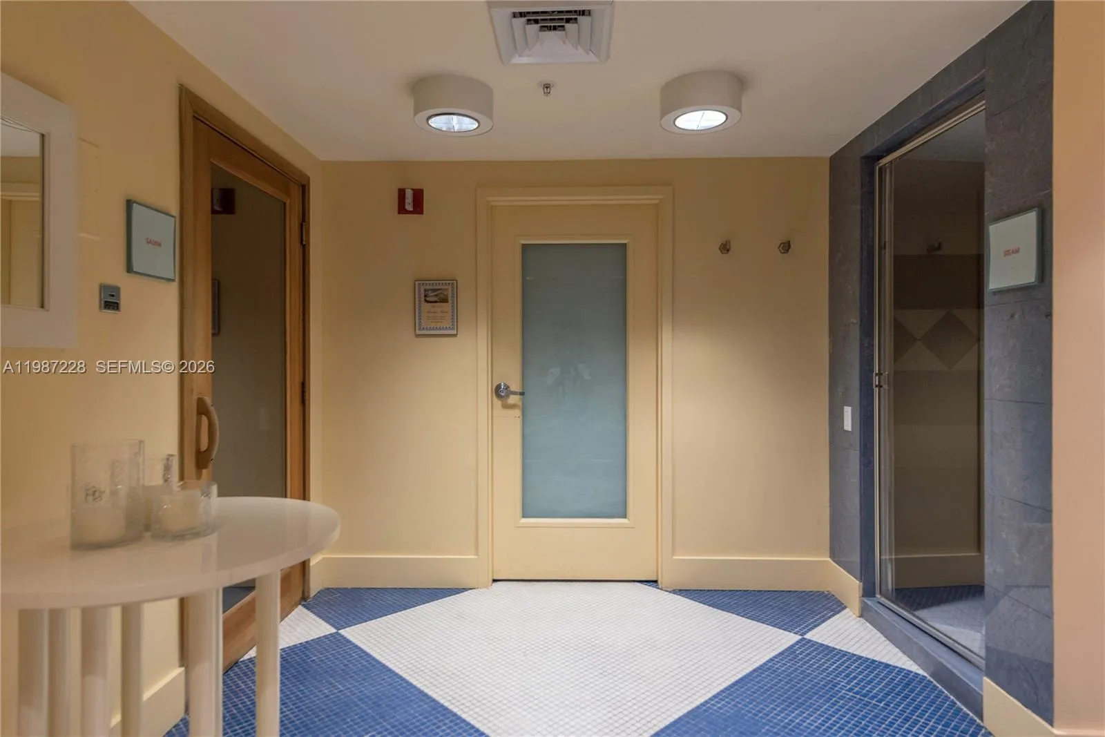 1500 Ocean Dr 1005, Miami Beach, Florida 33139, Miami Beach, Florida 33139, 2 Bedrooms Bedrooms, ,2 BathroomsBathrooms,Residential Lease,For Rent,1500 Ocean Dr 1005, Miami Beach, Florida 33139,A11987228