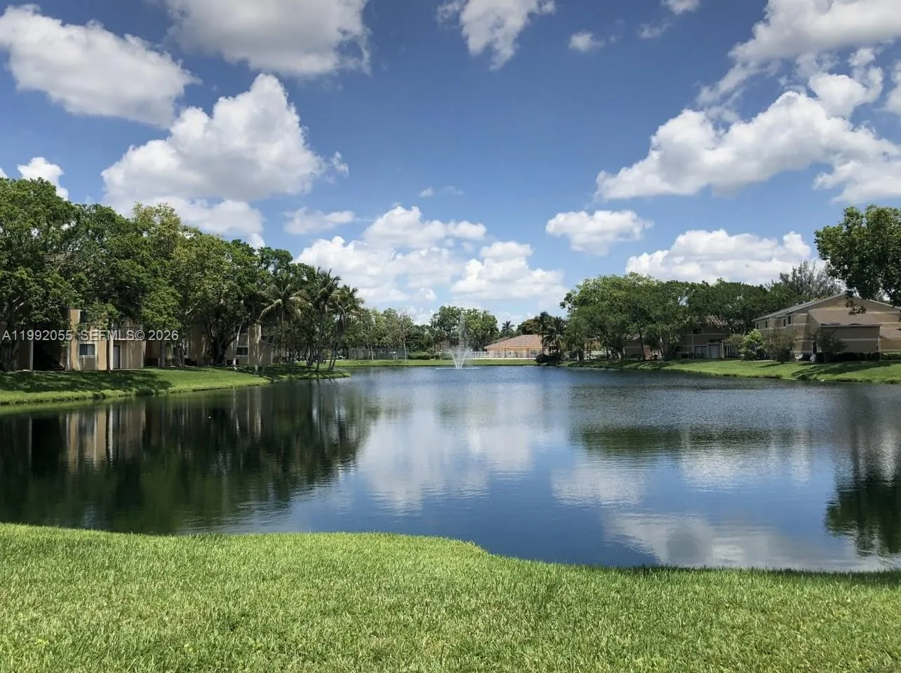 251 W Palm Cir W 107, Pembroke Pines, Florida 3302, Pembroke Pines, Florida 33025, 2 Bedrooms Bedrooms, ,1 BathroomBathrooms,Residential Lease,For Rent,251 W Palm Cir W 107, Pembroke Pines, Florida 3302,A11992055