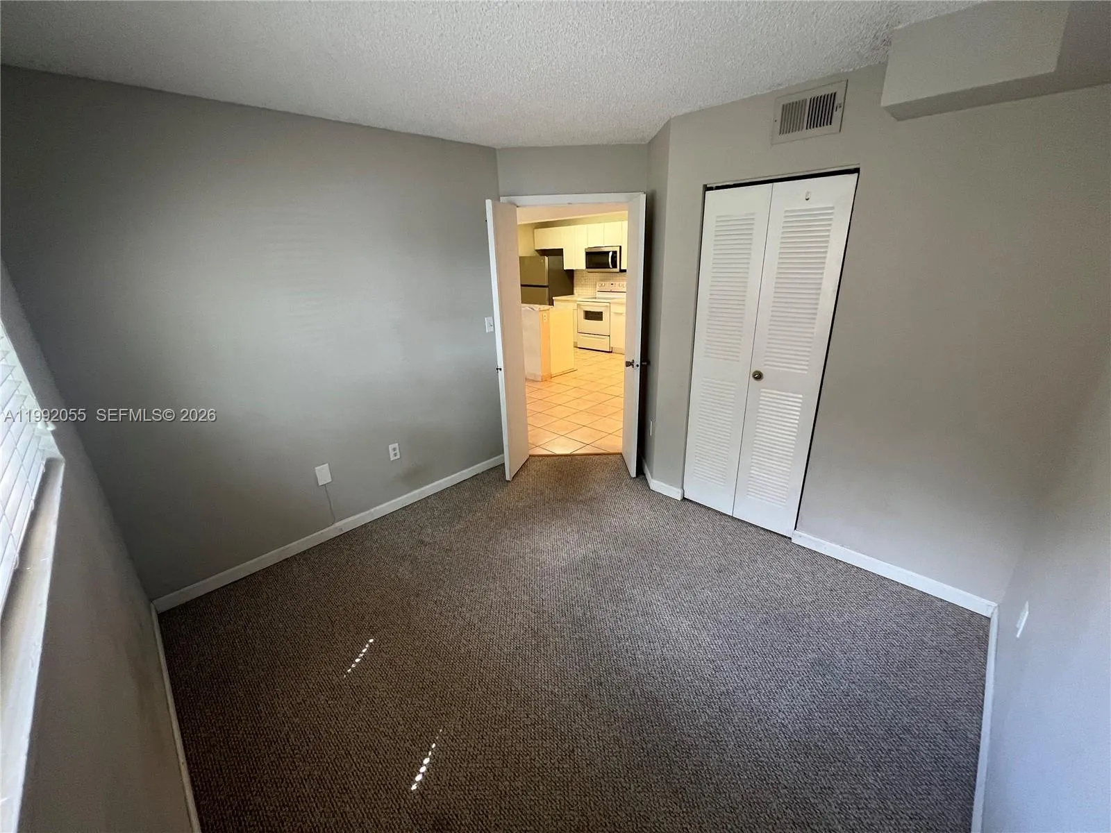 251 W Palm Cir W 107, Pembroke Pines, Florida 3302, Pembroke Pines, Florida 33025, 2 Bedrooms Bedrooms, ,1 BathroomBathrooms,Residential Lease,For Rent,251 W Palm Cir W 107, Pembroke Pines, Florida 3302,A11992055