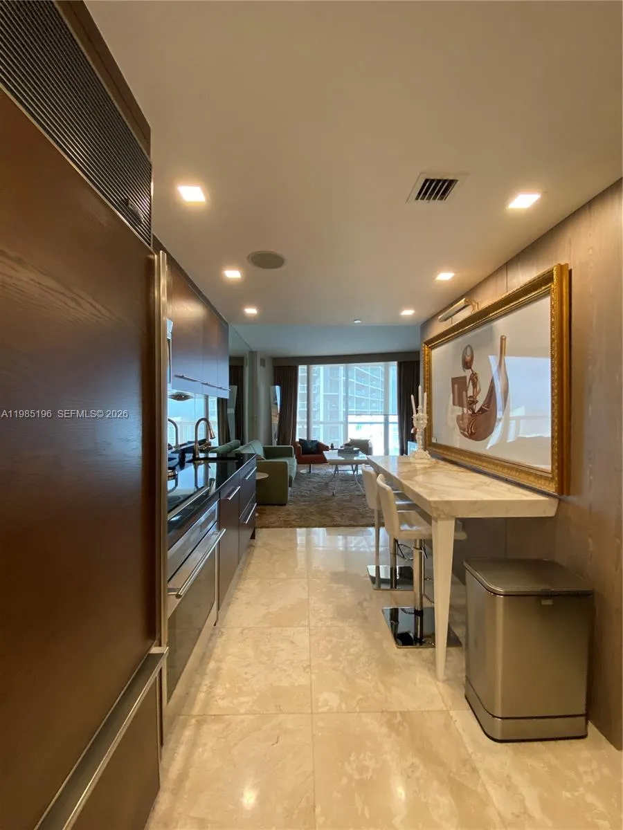495 Brickell Ave 4608, Miami, Florida 33131, Miami, Florida 33131, 1 Bedroom Bedrooms, ,1 BathroomBathrooms,Residential Lease,For Rent,495 Brickell Ave 4608, Miami, Florida 33131,A11985196