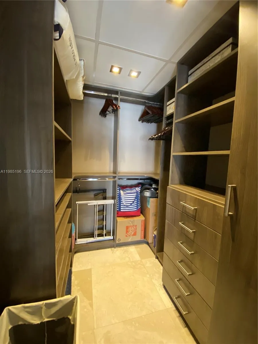 495 Brickell Ave 4608, Miami, Florida 33131, Miami, Florida 33131, 1 Bedroom Bedrooms, ,1 BathroomBathrooms,Residential Lease,For Rent,495 Brickell Ave 4608, Miami, Florida 33131,A11985196