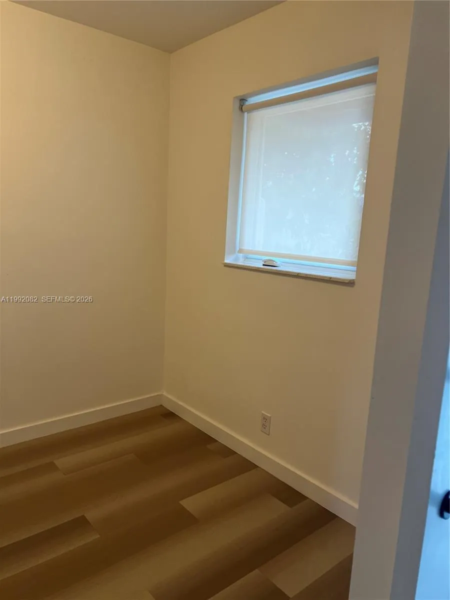 225 Se 16th Ave 3, Fort Lauderdale, Florida 33301, Fort Lauderdale, Florida 33301, 2 Bedrooms Bedrooms, ,1 BathroomBathrooms,Residential Lease,For Rent,225 Se 16th Ave 3, Fort Lauderdale, Florida 33301,A11992082