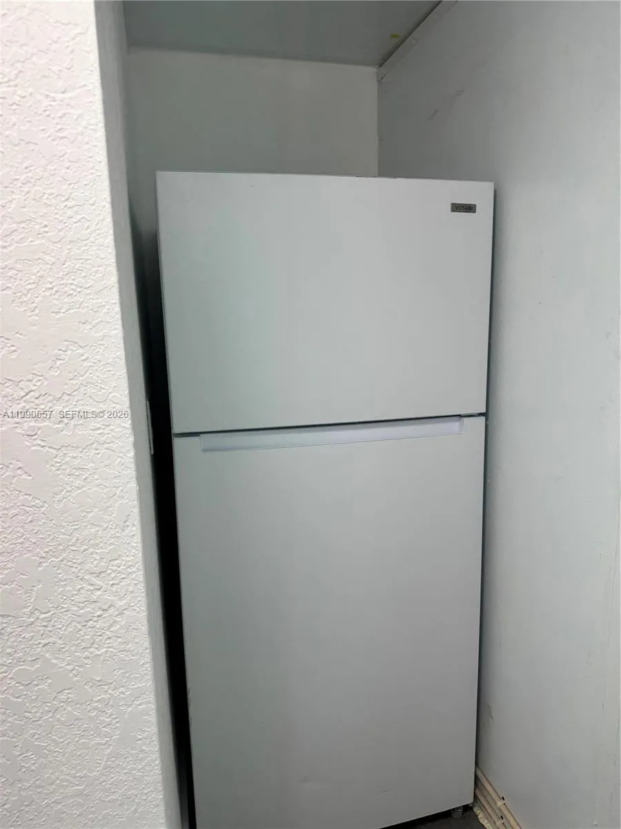 18831 Nw 42 Ct A, Miami Gardens, Florida 33055, Miami Gardens, Florida 33055, 1 Bedroom Bedrooms, ,1 BathroomBathrooms,Residential Lease,For Rent,18831 Nw 42 Ct A, Miami Gardens, Florida 33055,A11990557