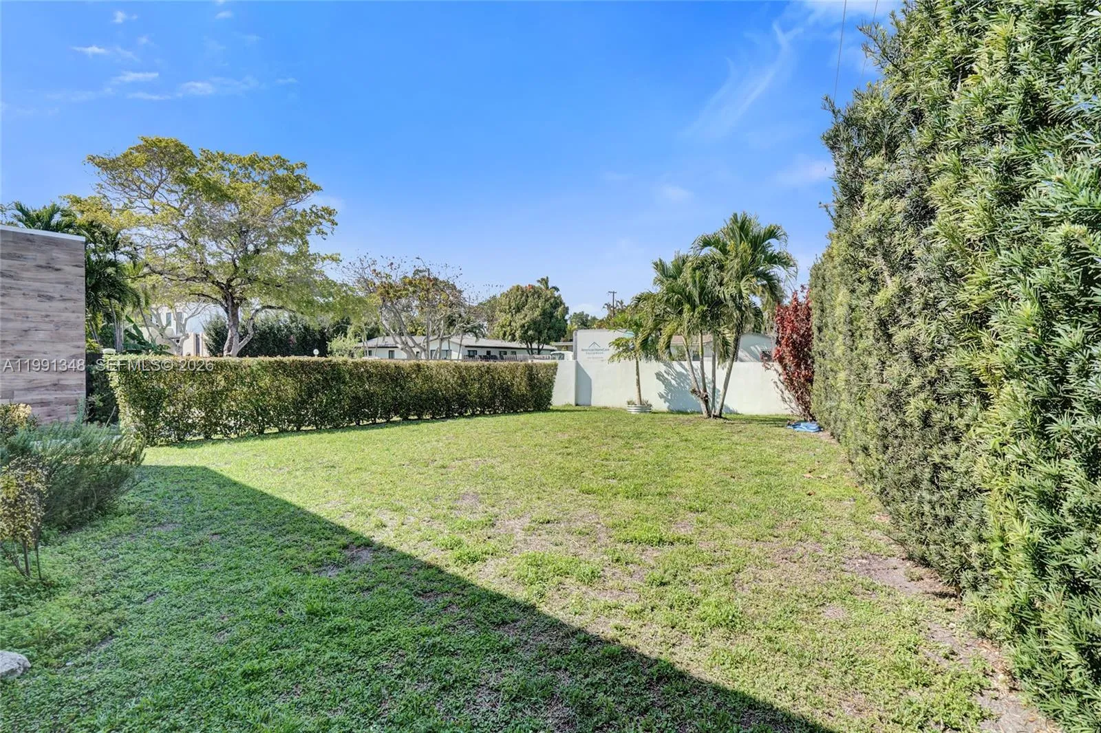 2120 Ne 197th Ter, Miami, Florida 33179, Miami, Florida 33179, 5 Bedrooms Bedrooms, ,5 BathroomsBathrooms,Residential,For Sale,2120 Ne 197th Ter, Miami, Florida 33179,A11991348