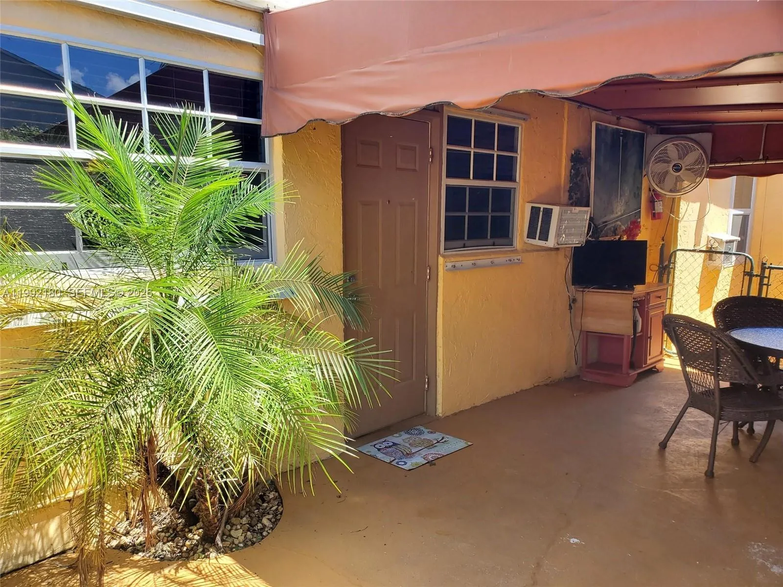1916 Coolidge St 1, Hollywood, Florida 33020, Hollywood, Florida 33020, ,1 BathroomBathrooms,Residential Lease,For Rent,1916 Coolidge St 1, Hollywood, Florida 33020,A11992180