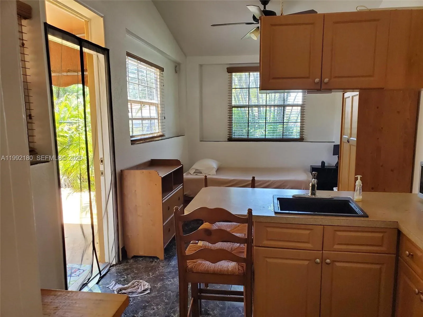 1916 Coolidge St 1, Hollywood, Florida 33020, Hollywood, Florida 33020, ,1 BathroomBathrooms,Residential Lease,For Rent,1916 Coolidge St 1, Hollywood, Florida 33020,A11992180