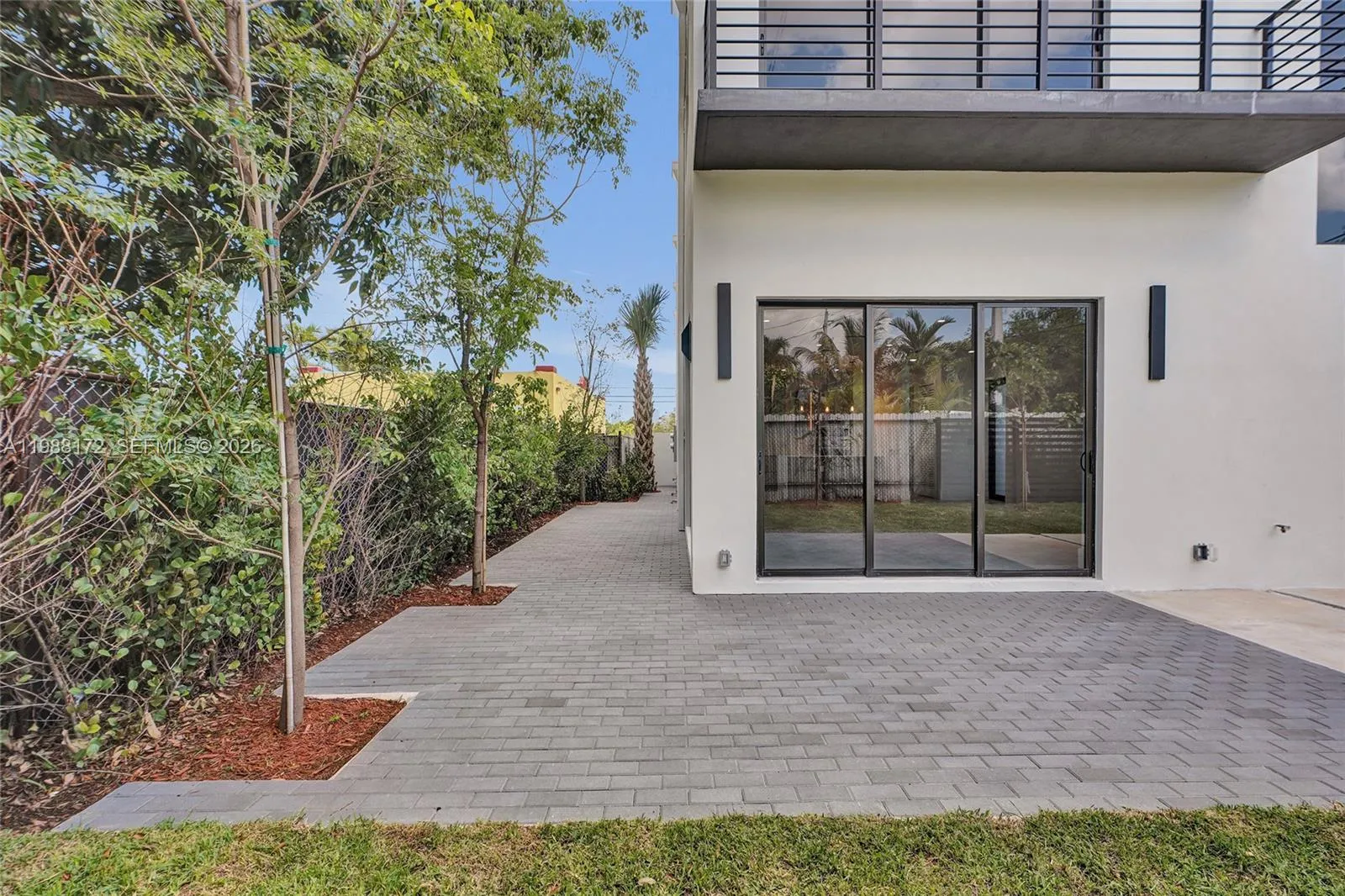 2421 Sw 16th Terrace, Miami, Florida 33145, Miami, Florida 33145, 3 Bedrooms Bedrooms, ,3 BathroomsBathrooms,Residential Lease,For Rent,2421 Sw 16th Terrace, Miami, Florida 33145,A11988172