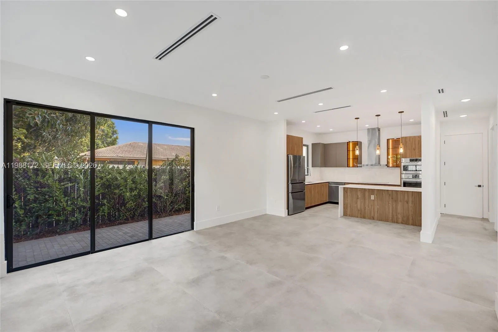 2421 Sw 16th Terrace, Miami, Florida 33145, Miami, Florida 33145, 3 Bedrooms Bedrooms, ,3 BathroomsBathrooms,Residential Lease,For Rent,2421 Sw 16th Terrace, Miami, Florida 33145,A11988172
