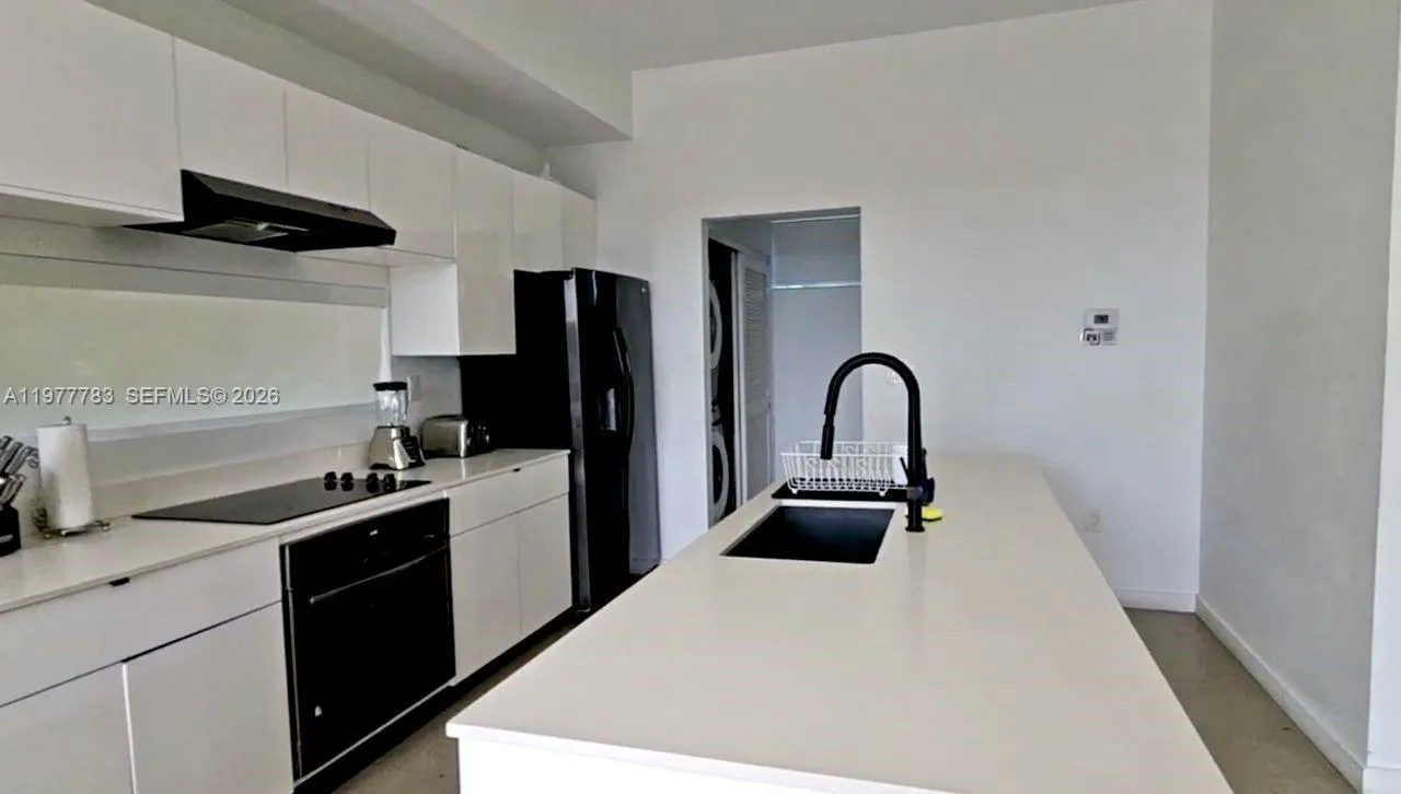 7105 Ne 4 Ct, Miami, Florida 33138, Miami, Florida 33138, ,Residential Income,For Sale,7105 Ne 4 Ct, Miami, Florida 33138,A11977783