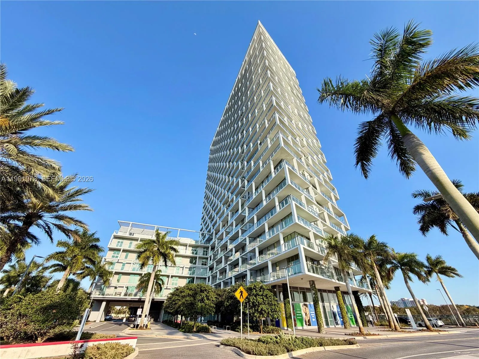 2000 Metropica Way 2208, Sunrise, Florida 33323, Sunrise, Florida 33323, 2 Bedrooms Bedrooms, ,2 BathroomsBathrooms,Residential Lease,For Rent,2000 Metropica Way 2208, Sunrise, Florida 33323,A11991973