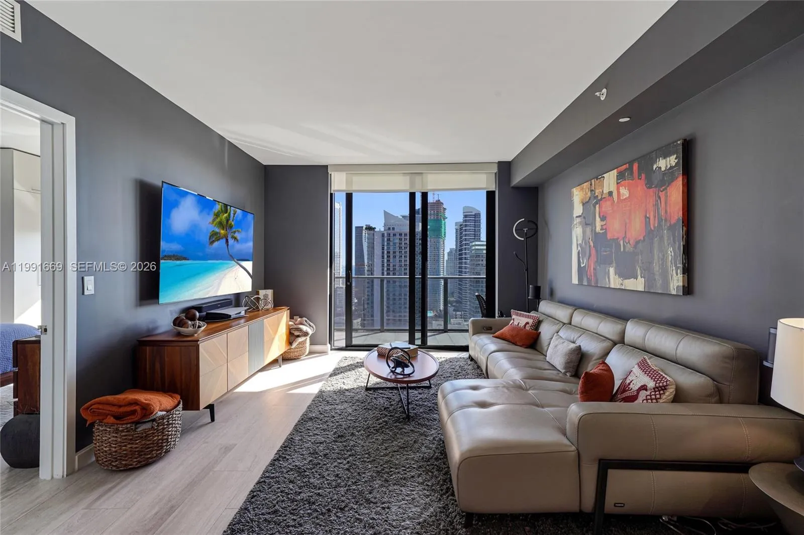 45 Sw 9th St 3405, Miami, Florida 33130, Miami, Florida 33130, 1 Bedroom Bedrooms, ,2 BathroomsBathrooms,Residential Lease,For Rent,45 Sw 9th St 3405, Miami, Florida 33130,A11991669