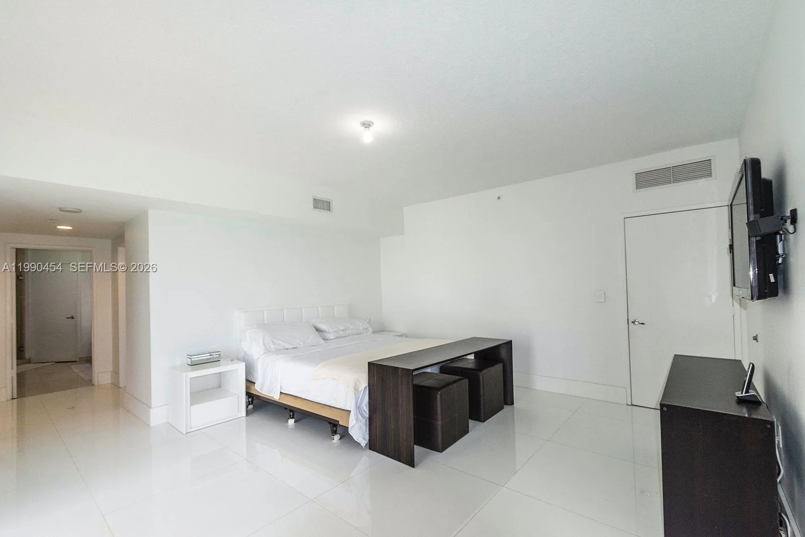 16275 Collins Ave X, Sunny Isles Beach, Florida 33, Sunny Isles Beach, Florida 33160, 3 Bedrooms Bedrooms, ,3 BathroomsBathrooms,Residential Lease,For Rent,16275 Collins Ave X, Sunny Isles Beach, Florida 33,A11990454