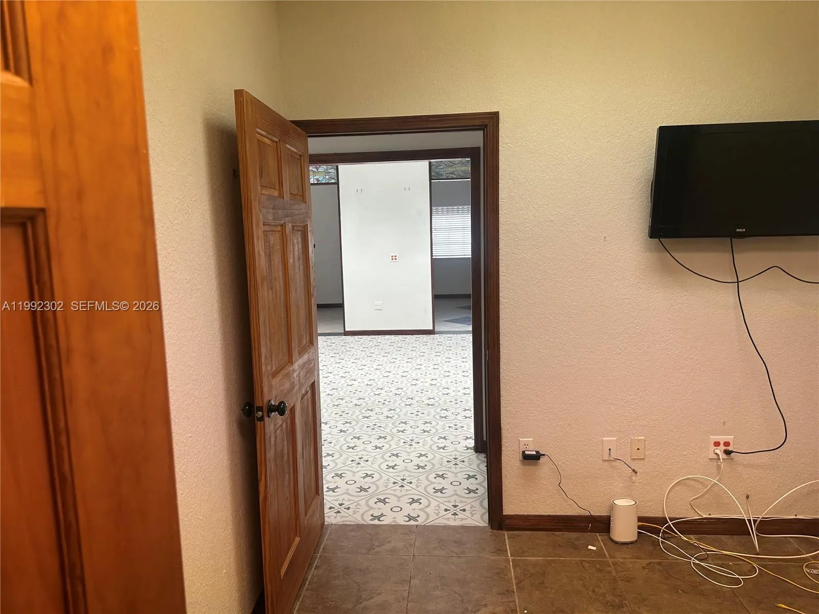 257 N Krome Ave, Homestead, Florida 33030, Homestead, Florida 33030, ,Commercial Sale,For Sale,257 N Krome Ave, Homestead, Florida 33030,A11992302