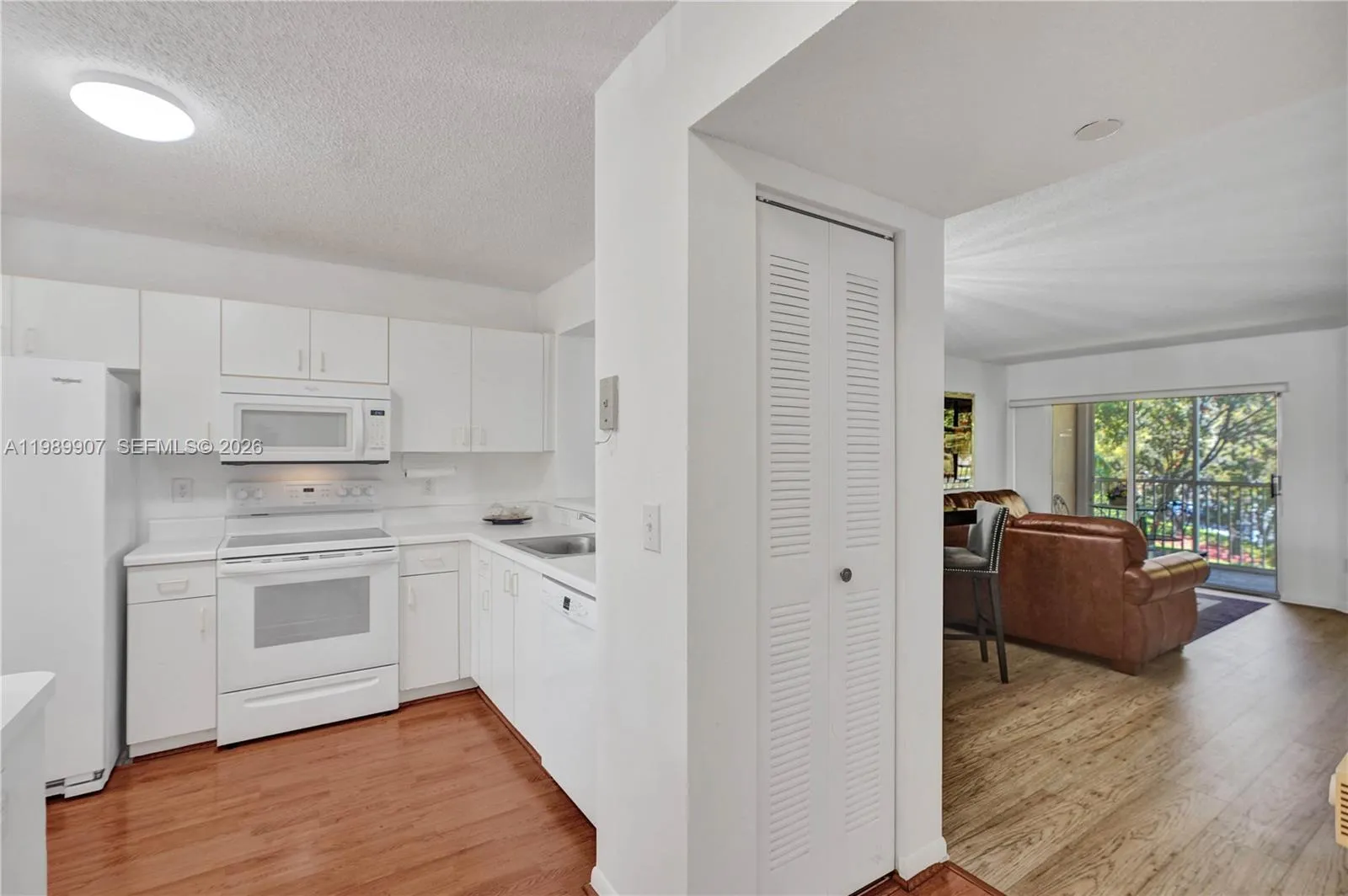 9511 Weldon Cir G306, Tamarac, Florida 33321, Tamarac, Florida 33321, 2 Bedrooms Bedrooms, ,1 BathroomBathrooms,Residential,For Sale,9511 Weldon Cir G306, Tamarac, Florida 33321,A11989907