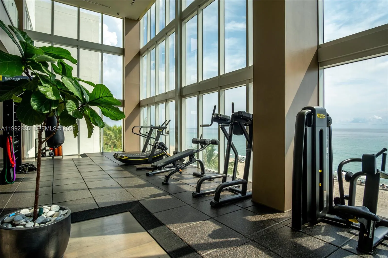 1850 S Ocean Dr 3509, Hallandale Beach, Florida 33, Hallandale Beach, Florida 33009, 2 Bedrooms Bedrooms, ,1 BathroomBathrooms,Residential Lease,For Rent,1850 S Ocean Dr 3509, Hallandale Beach, Florida 33,A11992336