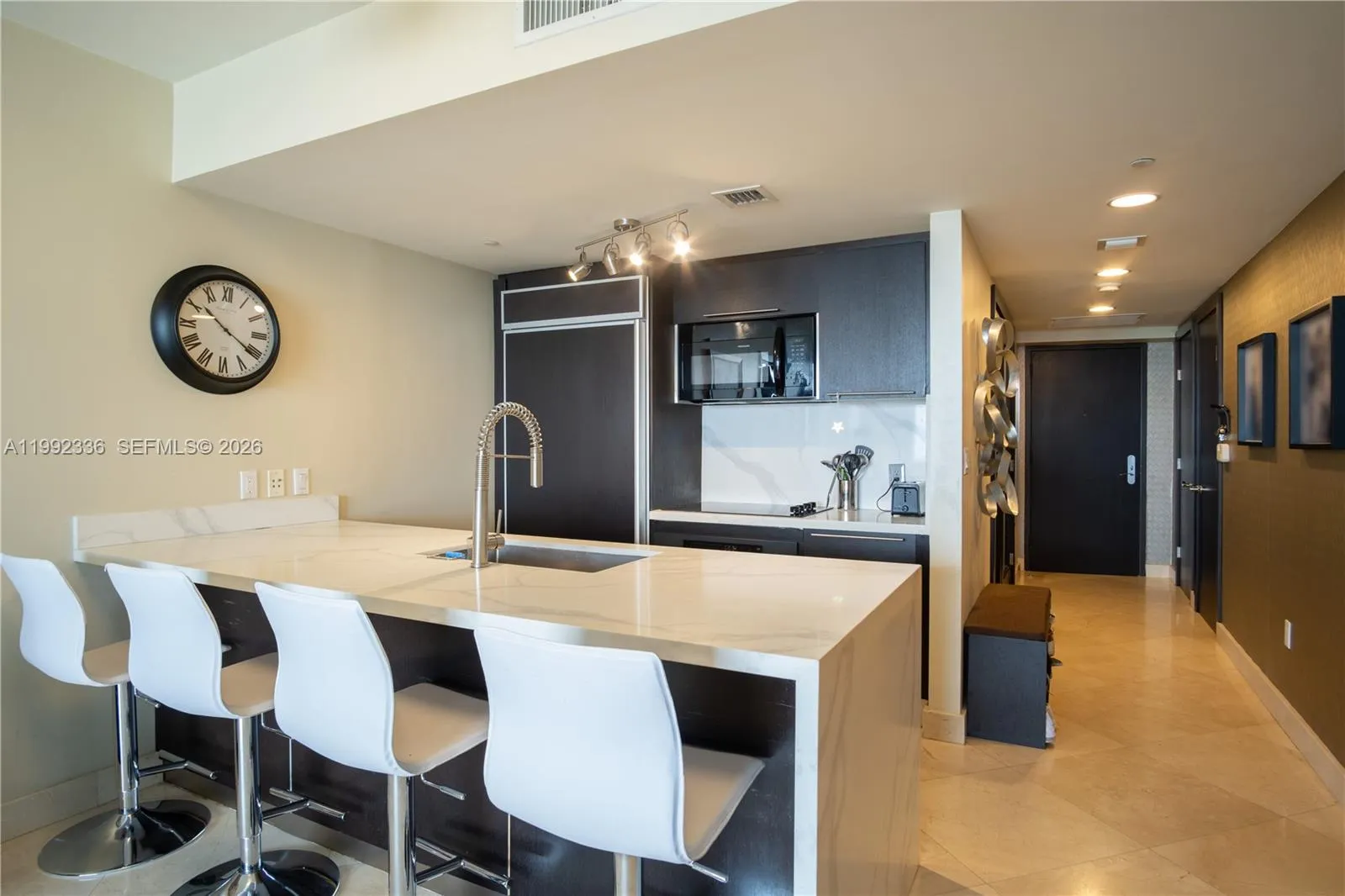 1850 S Ocean Dr 3509, Hallandale Beach, Florida 33, Hallandale Beach, Florida 33009, 2 Bedrooms Bedrooms, ,1 BathroomBathrooms,Residential Lease,For Rent,1850 S Ocean Dr 3509, Hallandale Beach, Florida 33,A11992336