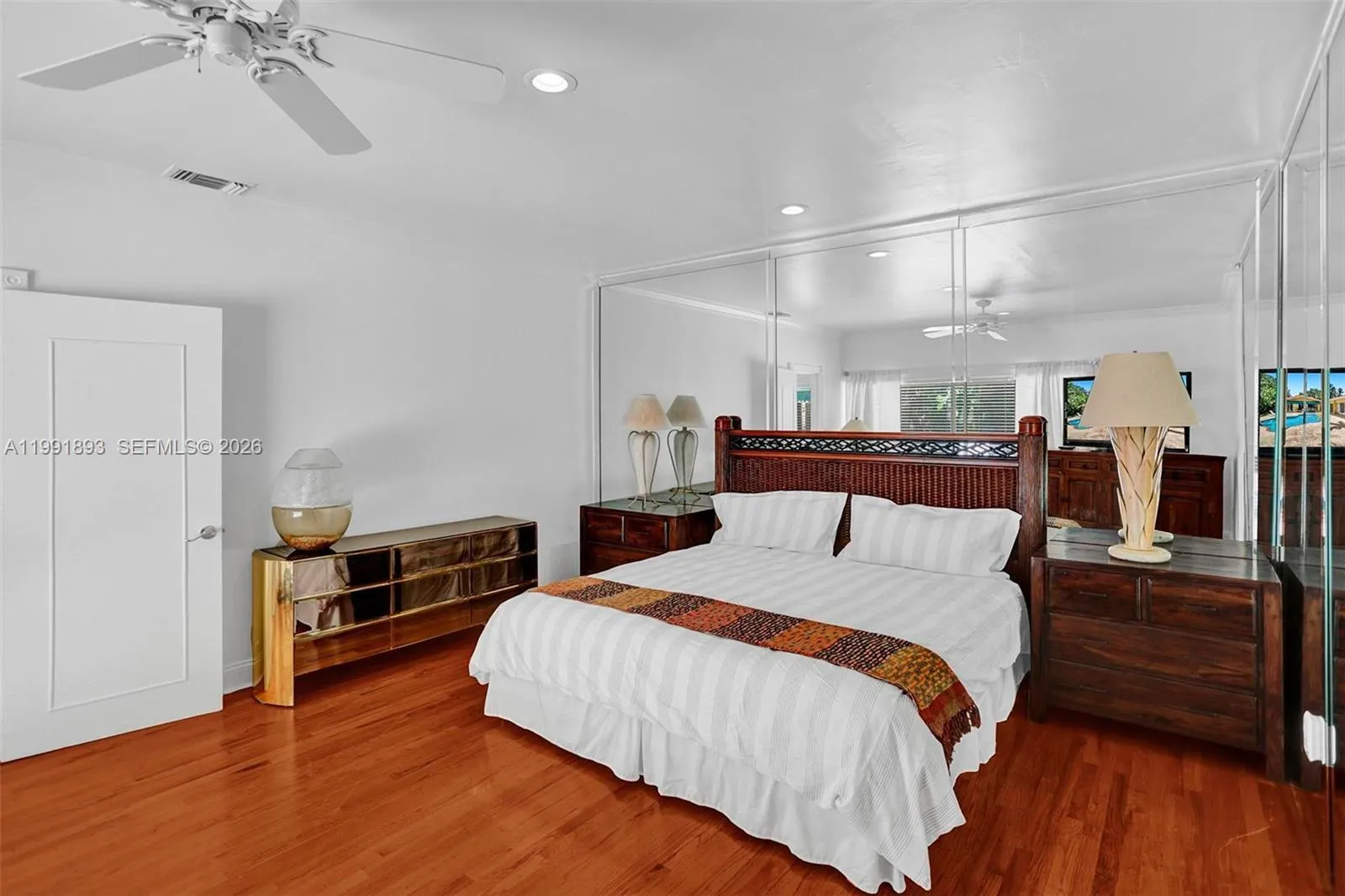 3920 Monserrate St, Coral Gables, Florida 33134, Coral Gables, Florida 33134, 5 Bedrooms Bedrooms, ,4 BathroomsBathrooms,Residential Lease,For Rent,3920 Monserrate St, Coral Gables, Florida 33134,A11991893