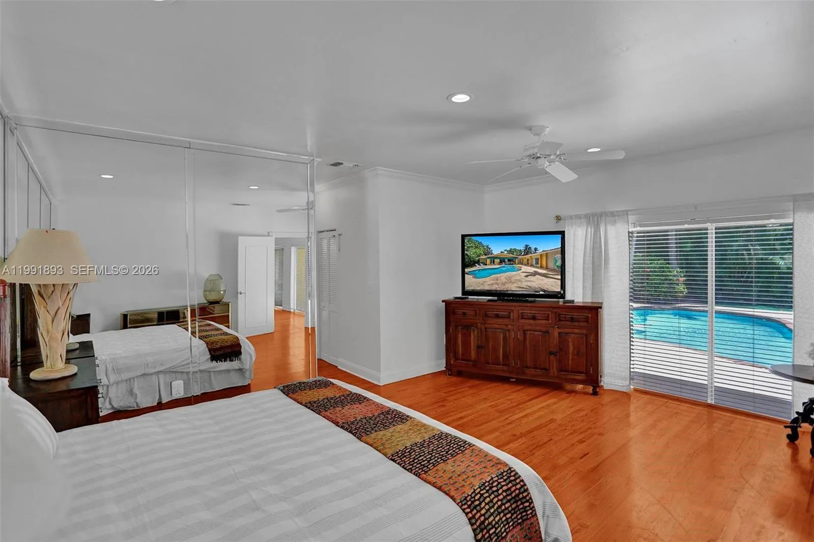 3920 Monserrate St, Coral Gables, Florida 33134, Coral Gables, Florida 33134, 5 Bedrooms Bedrooms, ,4 BathroomsBathrooms,Residential Lease,For Rent,3920 Monserrate St, Coral Gables, Florida 33134,A11991893