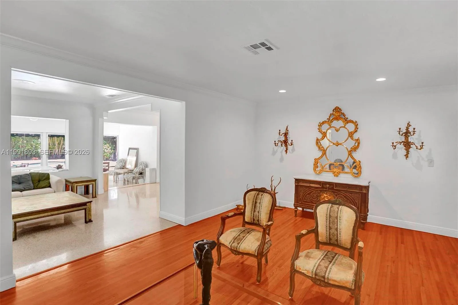 3920 Monserrate St, Coral Gables, Florida 33134, Coral Gables, Florida 33134, 5 Bedrooms Bedrooms, ,4 BathroomsBathrooms,Residential Lease,For Rent,3920 Monserrate St, Coral Gables, Florida 33134,A11991893