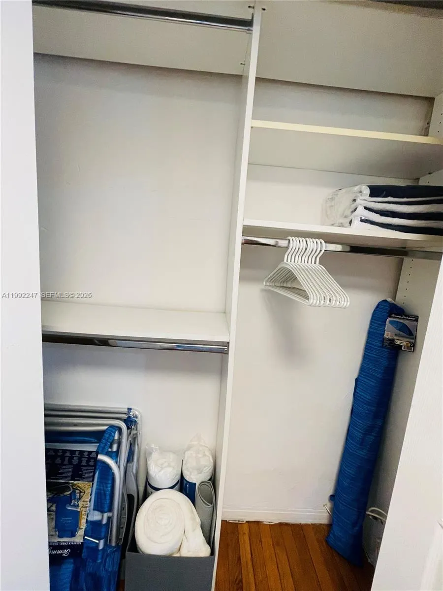 8036 Harding Ave 3, Miami Beach, Florida 33141, Miami Beach, Florida 33141, 1 Bedroom Bedrooms, ,1 BathroomBathrooms,Residential Lease,For Rent,8036 Harding Ave 3, Miami Beach, Florida 33141,A11992247
