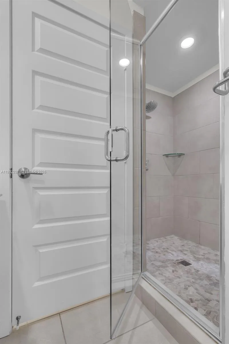 8363 Nw 41st St A-109, Doral, Florida 33166, Doral, Florida 33166, 4 Bedrooms Bedrooms, ,3 BathroomsBathrooms,Residential Lease,For Rent,8363 Nw 41st St A-109, Doral, Florida 33166,A11992337