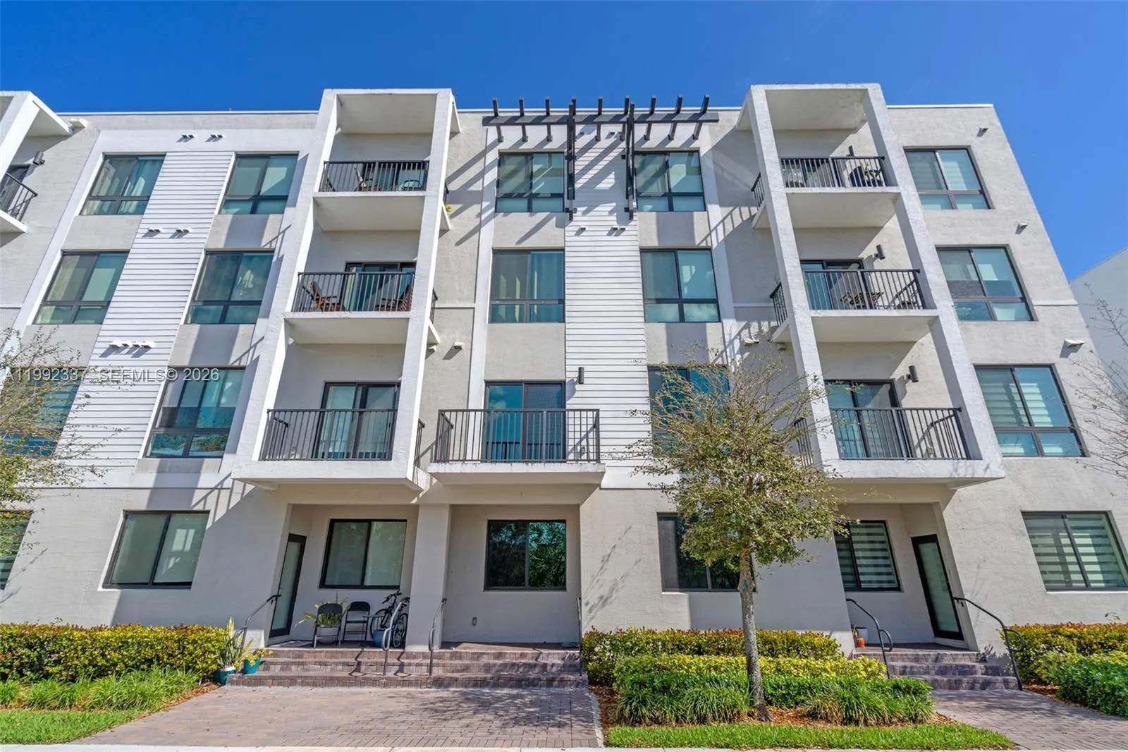 8363 Nw 41st St A-109, Doral, Florida 33166, Doral, Florida 33166, 4 Bedrooms Bedrooms, ,3 BathroomsBathrooms,Residential Lease,For Rent,8363 Nw 41st St A-109, Doral, Florida 33166,A11992337