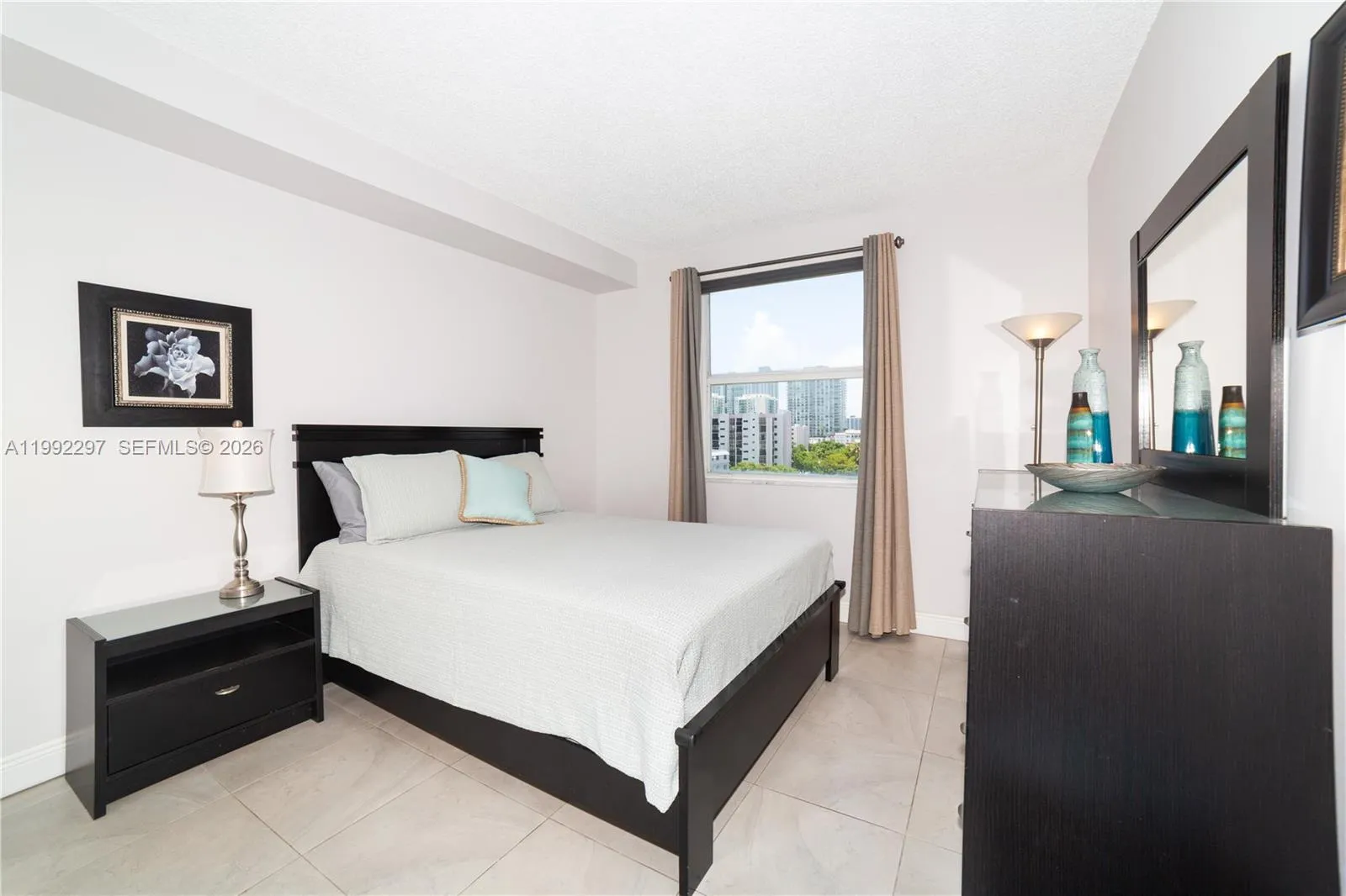 17100 N Bay Rd 1802, Sunny Isles Beach, Florida 33, Sunny Isles Beach, Florida 33160, 2 Bedrooms Bedrooms, ,2 BathroomsBathrooms,Residential Lease,For Rent,17100 N Bay Rd 1802, Sunny Isles Beach, Florida 33,A11992297