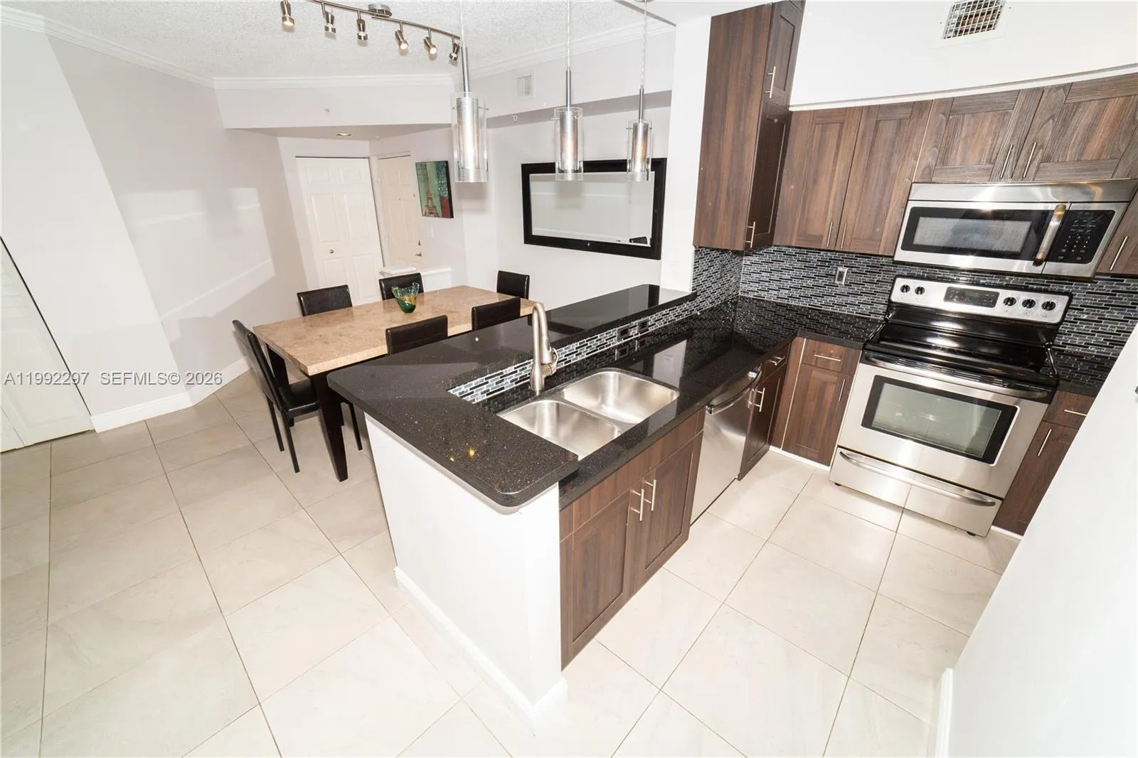 17100 N Bay Rd 1802, Sunny Isles Beach, Florida 33, Sunny Isles Beach, Florida 33160, 2 Bedrooms Bedrooms, ,2 BathroomsBathrooms,Residential Lease,For Rent,17100 N Bay Rd 1802, Sunny Isles Beach, Florida 33,A11992297