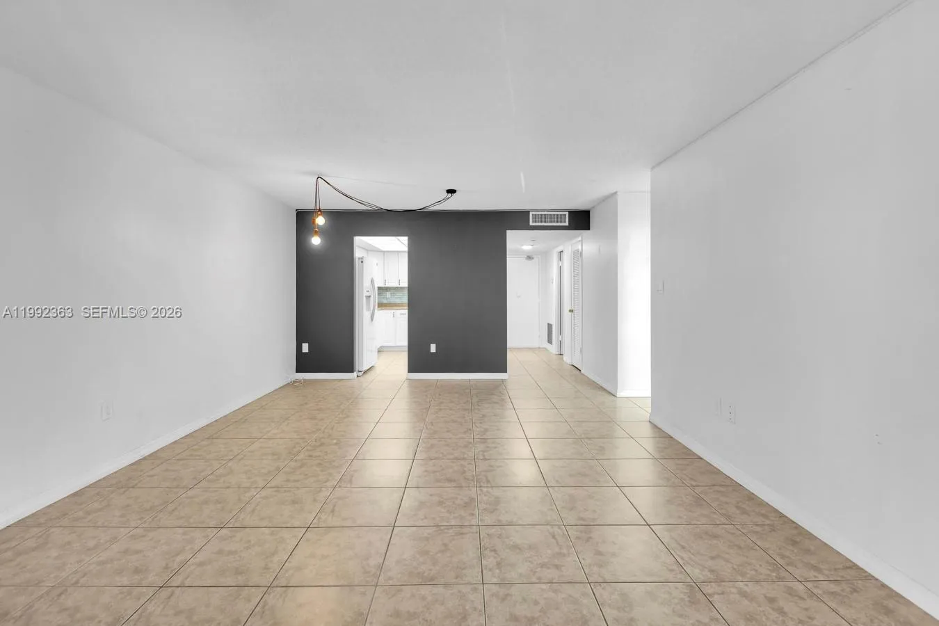 18011 Biscayne Blvd 903, Aventura, Florida 33160, Aventura, Florida 33160, 1 Bedroom Bedrooms, ,1 BathroomBathrooms,Residential,For Sale,18011 Biscayne Blvd 903, Aventura, Florida 33160,A11992363