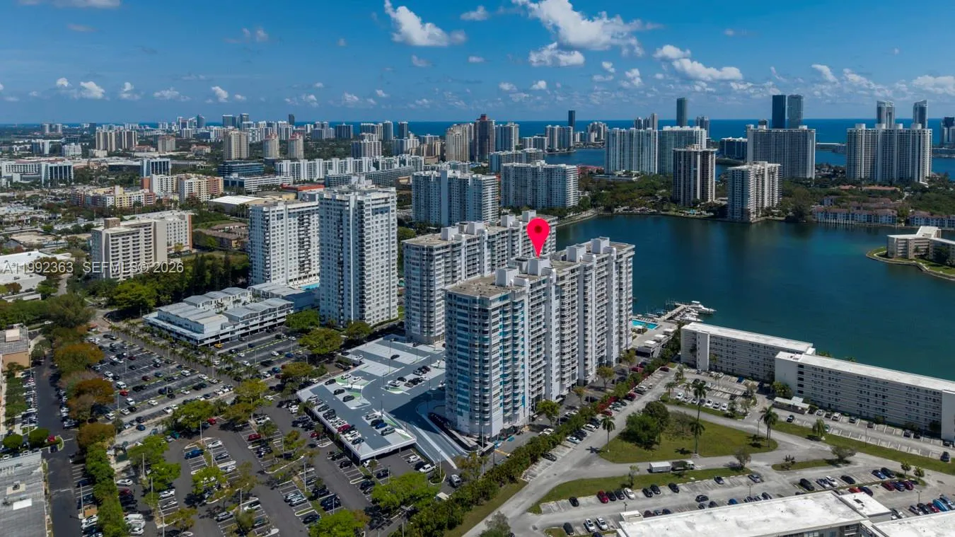 18011 Biscayne Blvd 903, Aventura, Florida 33160, Aventura, Florida 33160, 1 Bedroom Bedrooms, ,1 BathroomBathrooms,Residential,For Sale,18011 Biscayne Blvd 903, Aventura, Florida 33160,A11992363