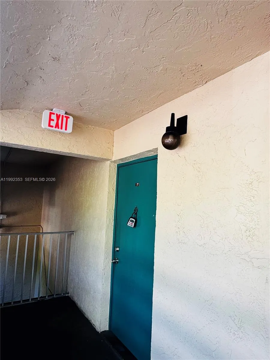 3274 Nw 103rd Ter 201-a, Coral Springs, Florida 33, Coral Springs, Florida 33065, 2 Bedrooms Bedrooms, ,2 BathroomsBathrooms,Residential Lease,For Rent,3274 Nw 103rd Ter 201-a, Coral Springs, Florida 33,A11992353