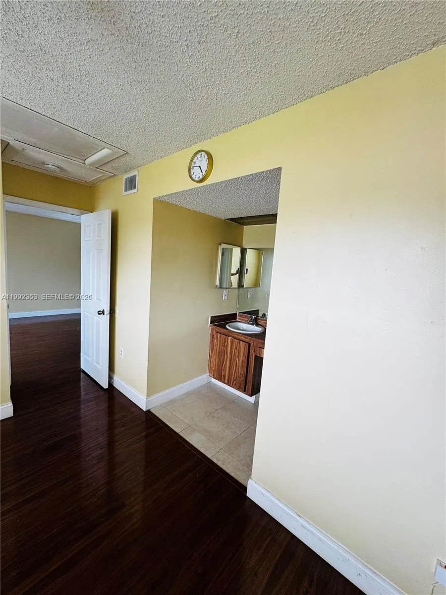 3274 Nw 103rd Ter 201-a, Coral Springs, Florida 33, Coral Springs, Florida 33065, 2 Bedrooms Bedrooms, ,2 BathroomsBathrooms,Residential Lease,For Rent,3274 Nw 103rd Ter 201-a, Coral Springs, Florida 33,A11992353