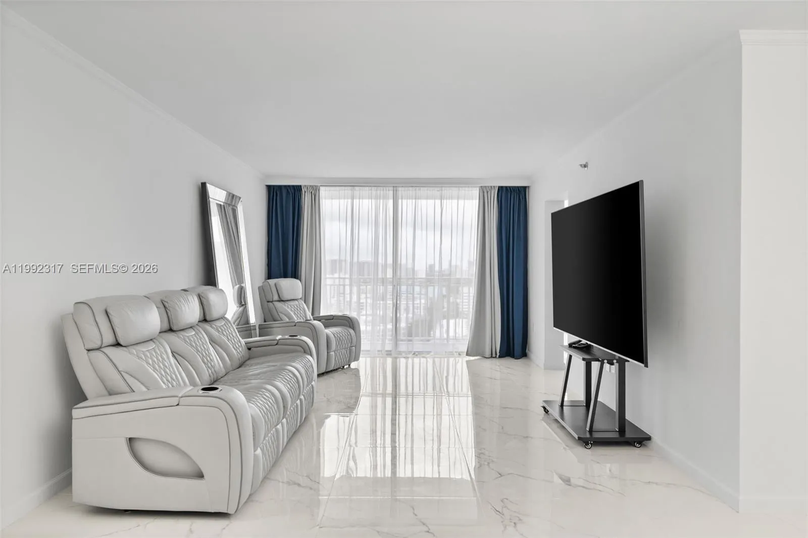 210 174th St 2112, Sunny Isles Beach, Florida 3316, Sunny Isles Beach, Florida 33160, 2 Bedrooms Bedrooms, ,2 BathroomsBathrooms,Residential Lease,For Rent,210 174th St 2112, Sunny Isles Beach, Florida 3316,A11992317