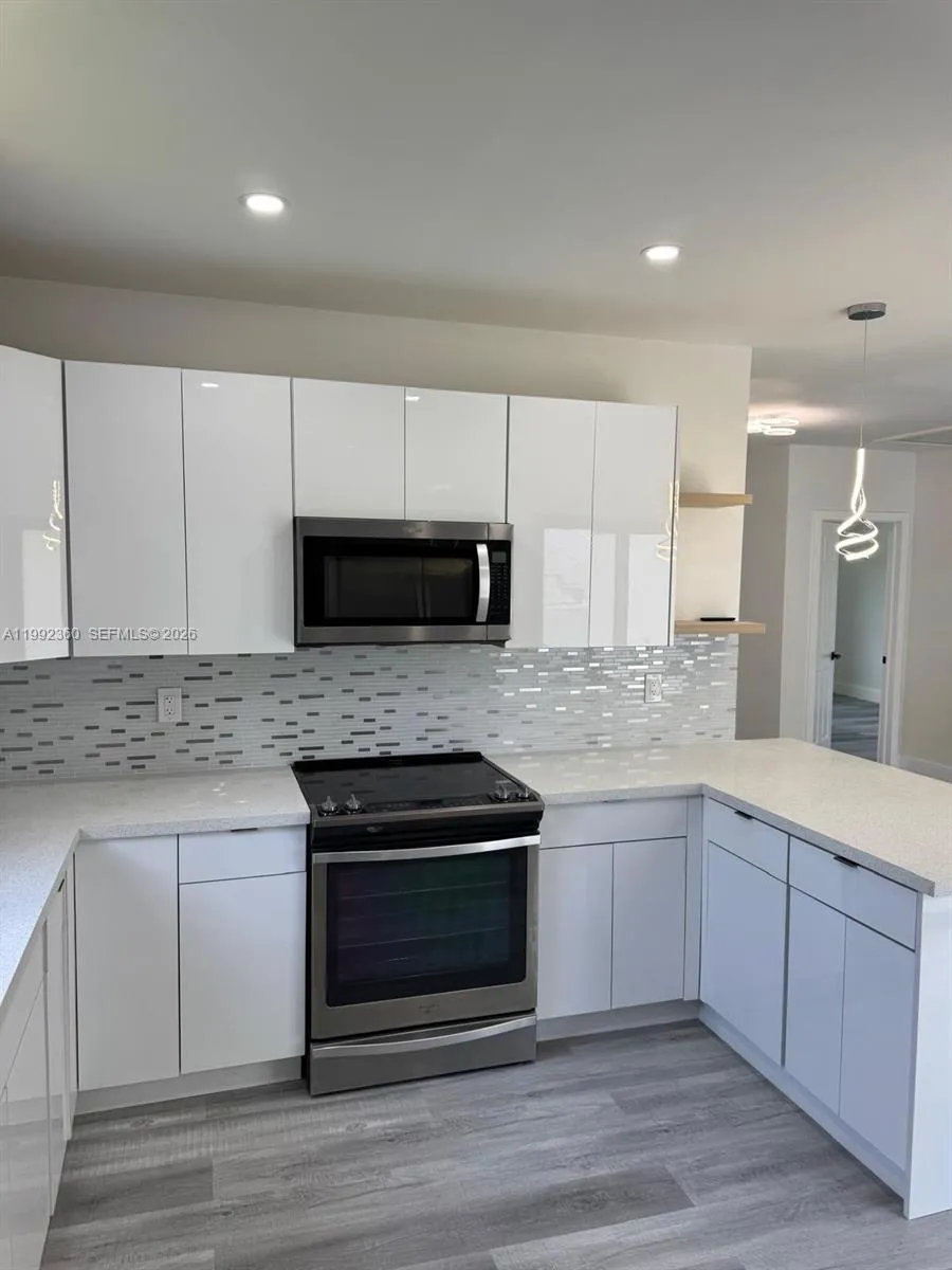 2160 Nw 30th St 0, Miami, Florida 33142, Miami, Florida 33142, 3 Bedrooms Bedrooms, ,2 BathroomsBathrooms,Residential Lease,For Rent,2160 Nw 30th St 0, Miami, Florida 33142,A11992360