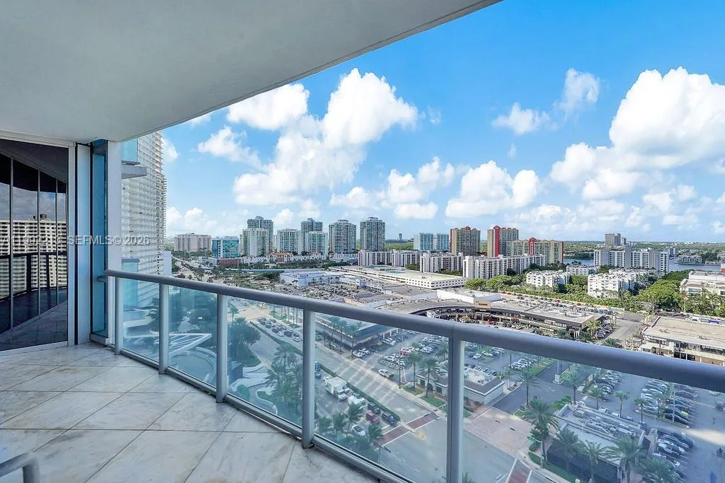 17121 Collins Ave 1808, Sunny Isles Beach, Florida, Sunny Isles Beach, Florida 33160, 3 Bedrooms Bedrooms, ,3 BathroomsBathrooms,Residential Lease,For Rent,17121 Collins Ave 1808, Sunny Isles Beach, Florida,A11992213