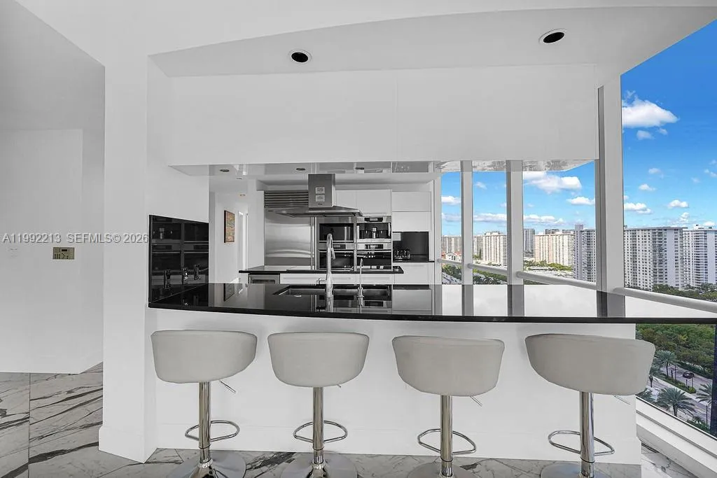 17121 Collins Ave 1808, Sunny Isles Beach, Florida, Sunny Isles Beach, Florida 33160, 3 Bedrooms Bedrooms, ,3 BathroomsBathrooms,Residential Lease,For Rent,17121 Collins Ave 1808, Sunny Isles Beach, Florida,A11992213
